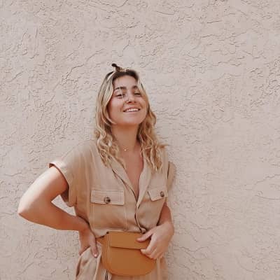 angelina nicolle feet 5