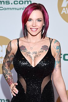 anna bell peaks feet 4