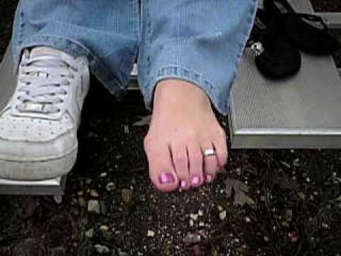 ashley elizabeth feet 3