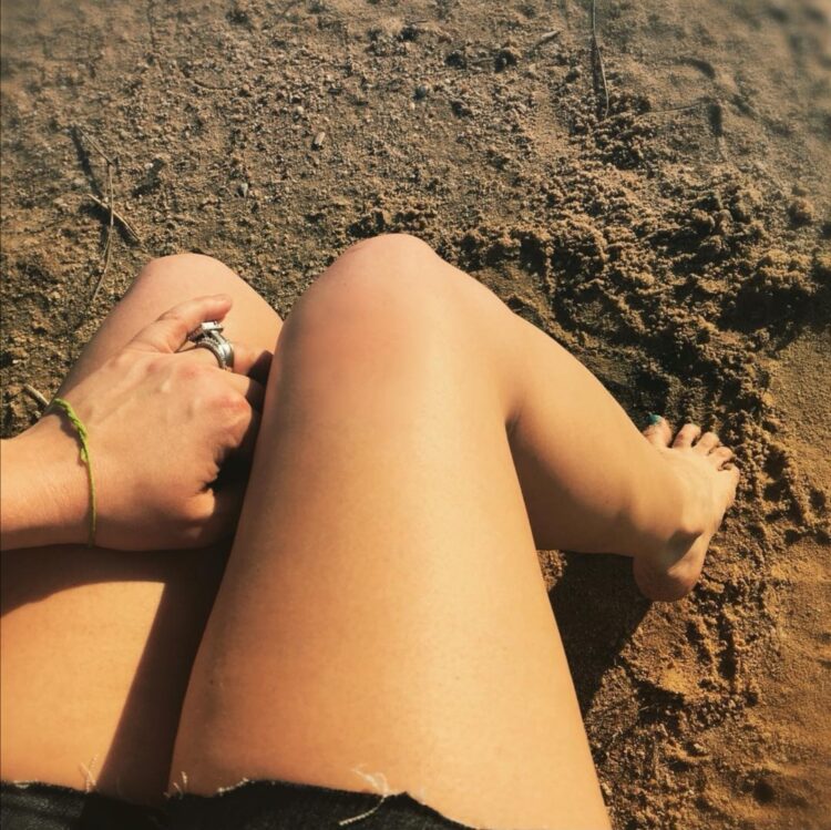 ashton shepherd feet 1