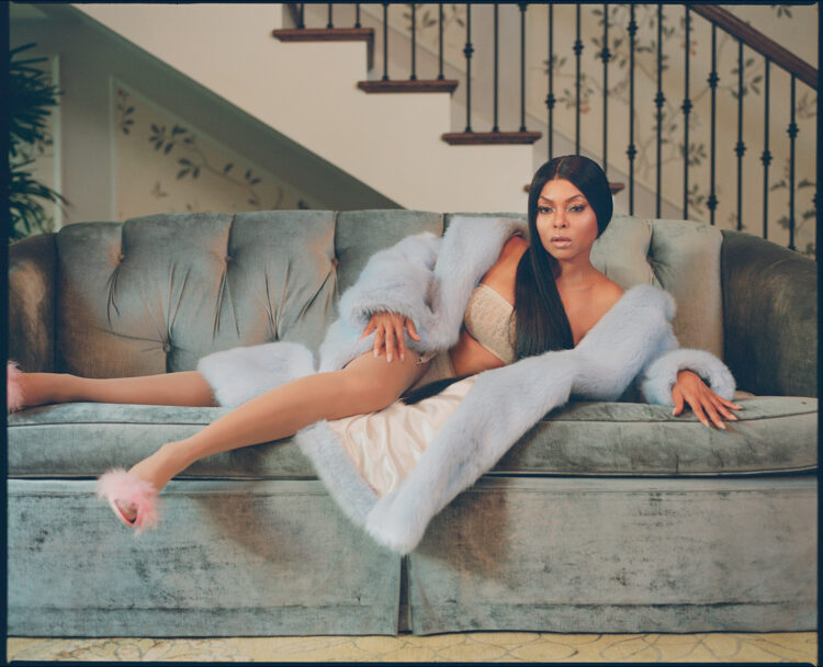 ashunta sheriff feet 3