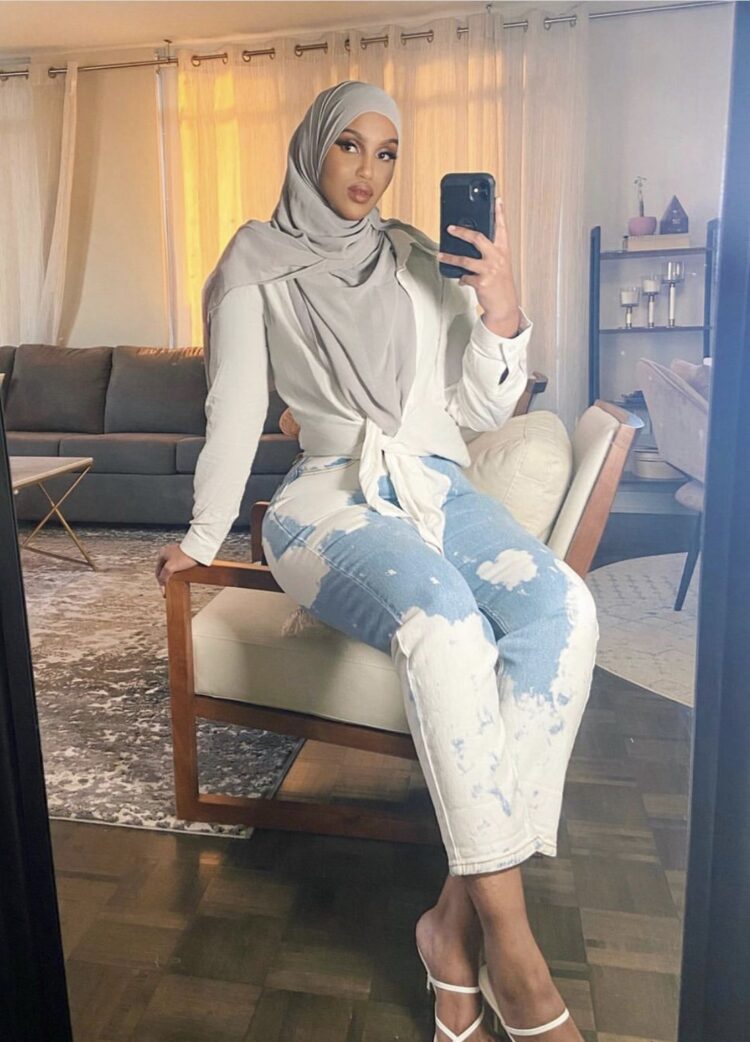 ashwaaq fidar feet 1