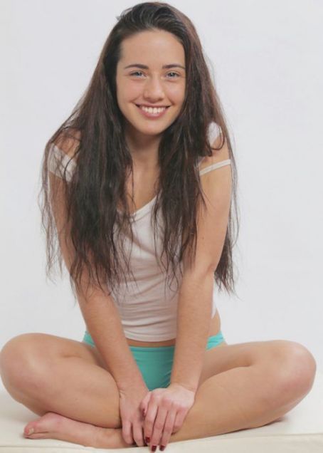 asia ortega leiva feet 2