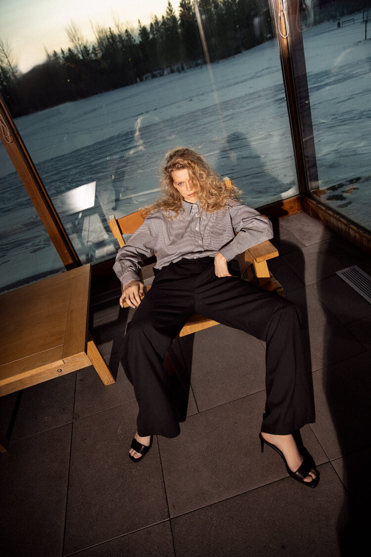 aslaug magnusdottir feet 4