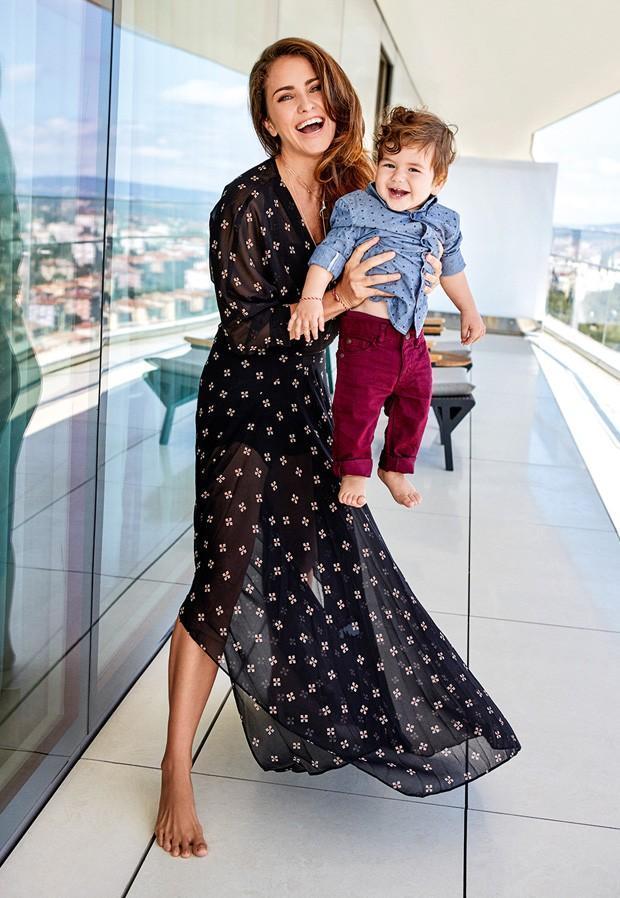 asli tandogan feet 6