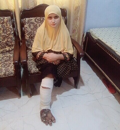 asmaa bassite feet 6