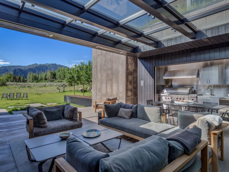 aspen franks feet 5 scaled