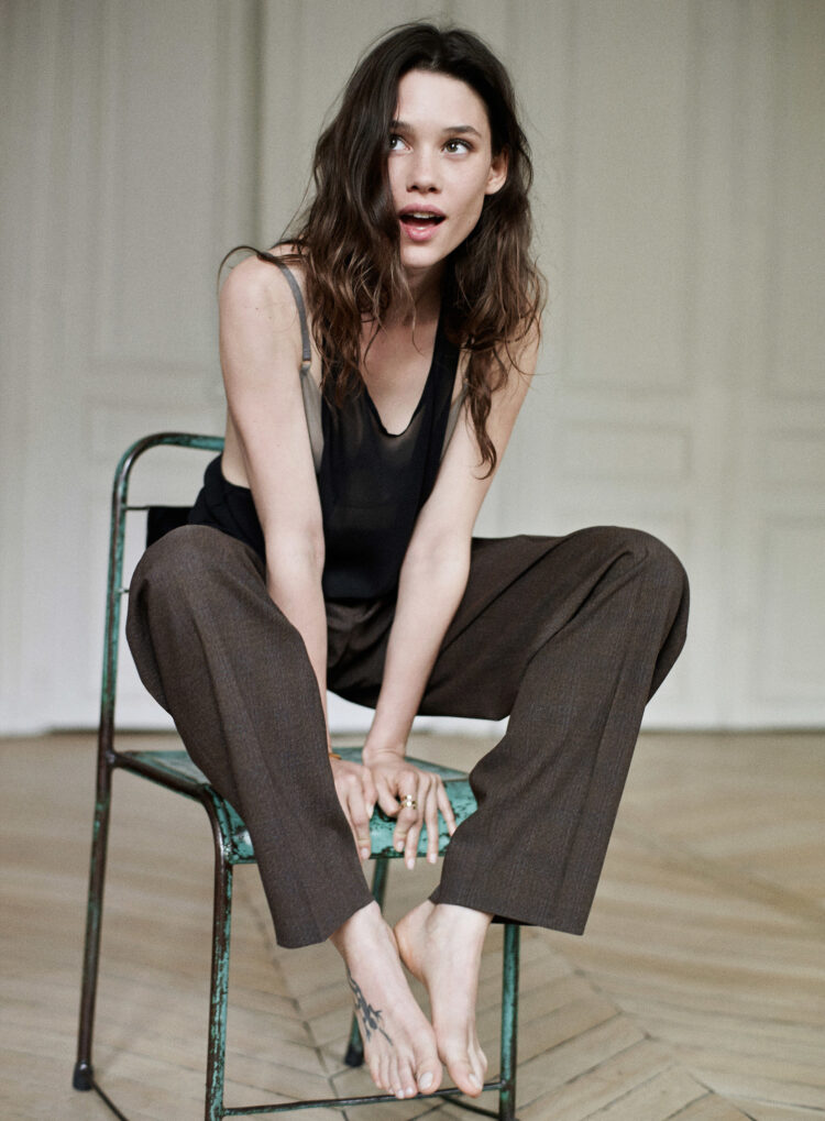 astrid berges frisbey feet