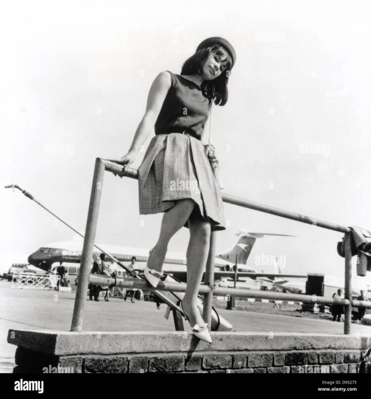 astrud gilberto feet 2