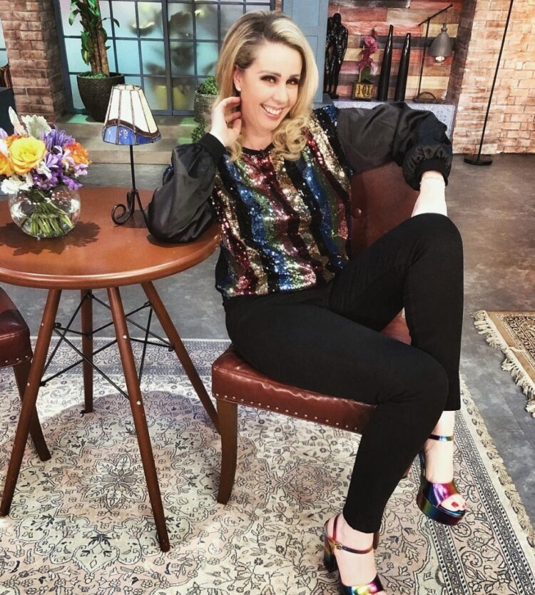 atala sarmiento feet 4