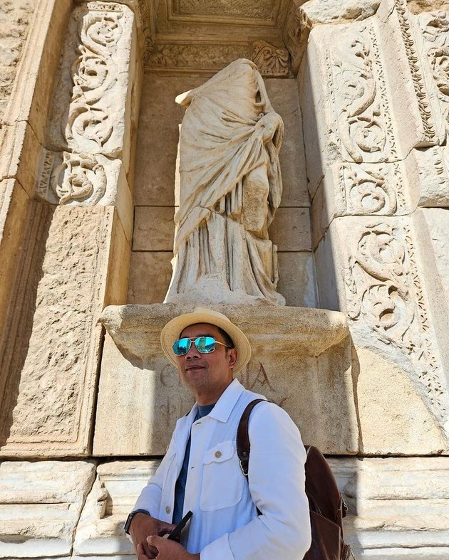 atalia praratya feet 4