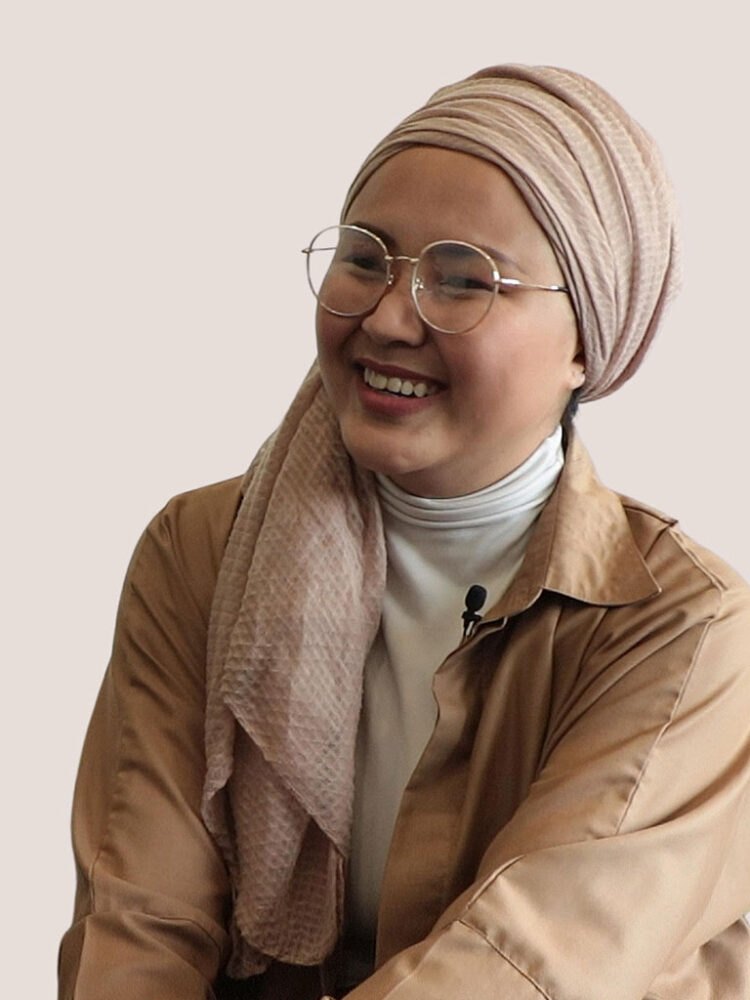 ateeqah mazlan feet 2