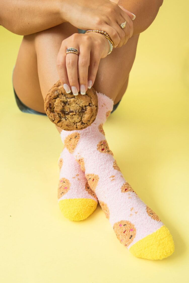 atenas livoni feet 3 scaled