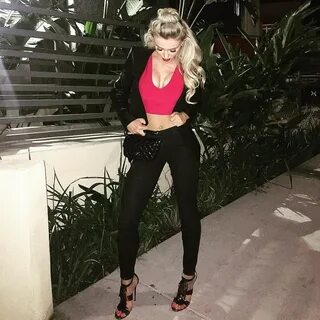 athena perample feet 3