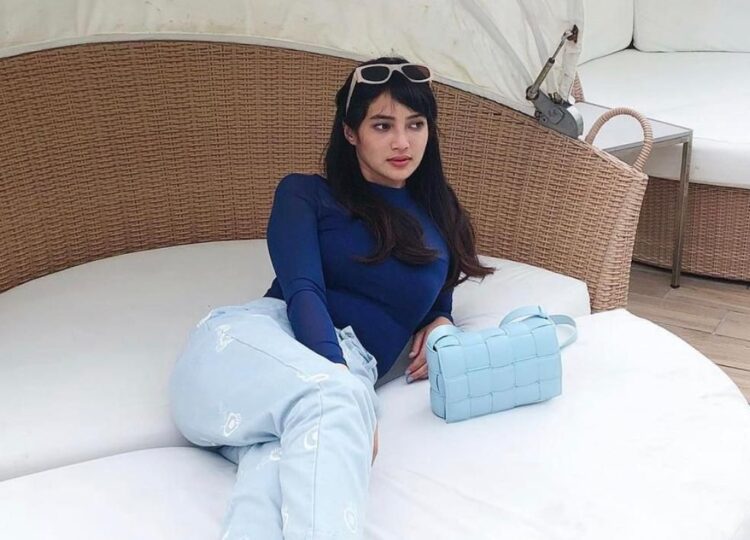 atikah suhaime feet 6