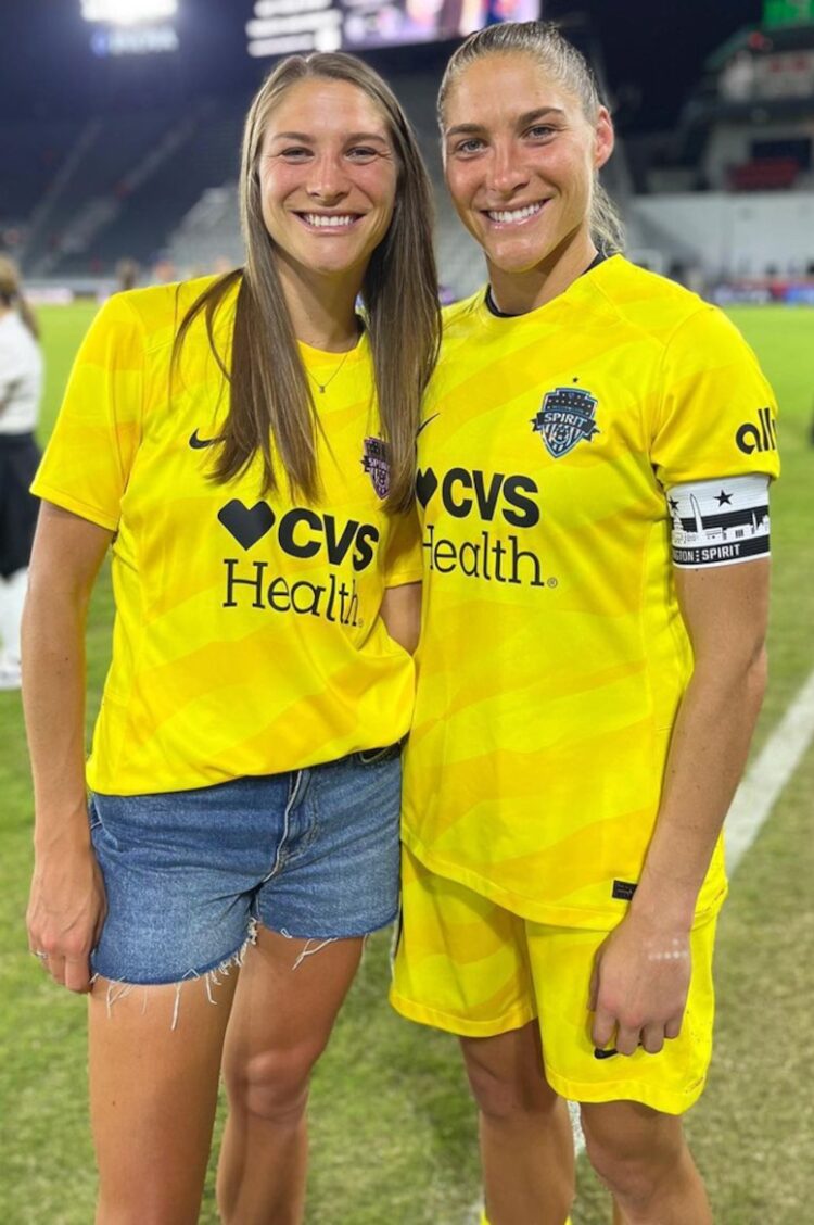 aubrey kingsbury feet 2