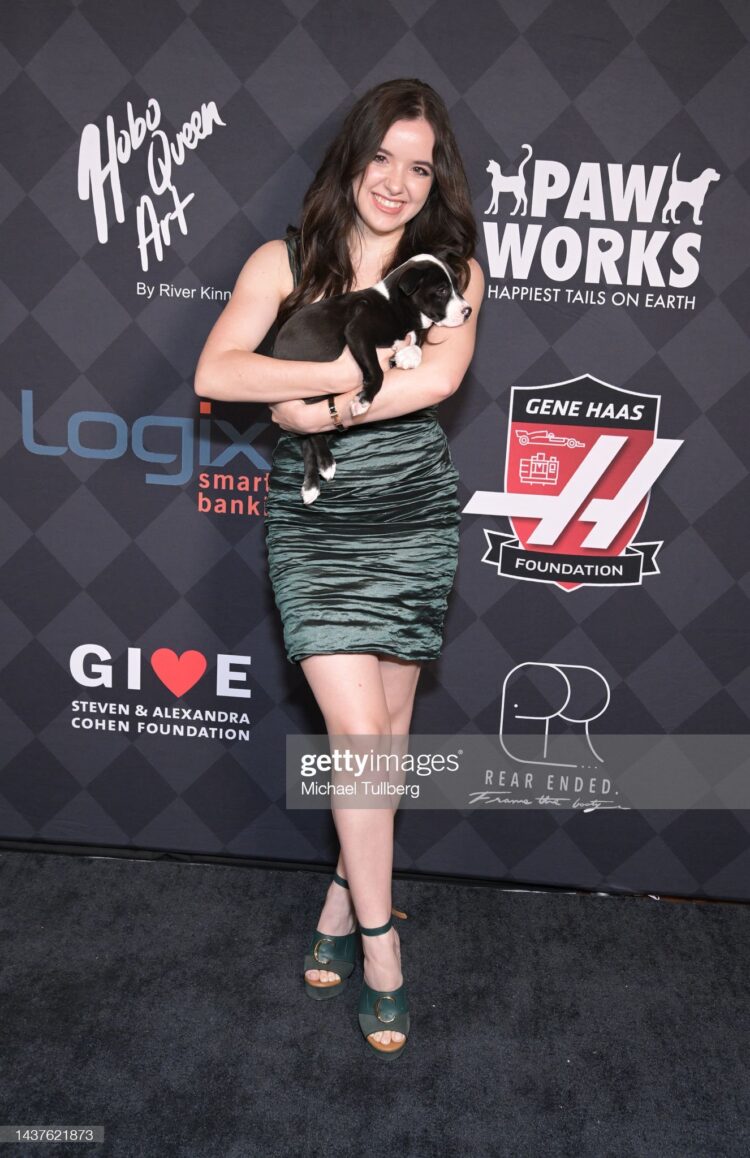 aubrey miller feet 2