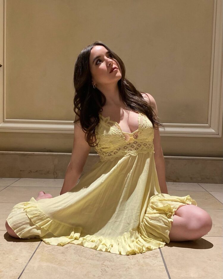 aubrey miller feet 6