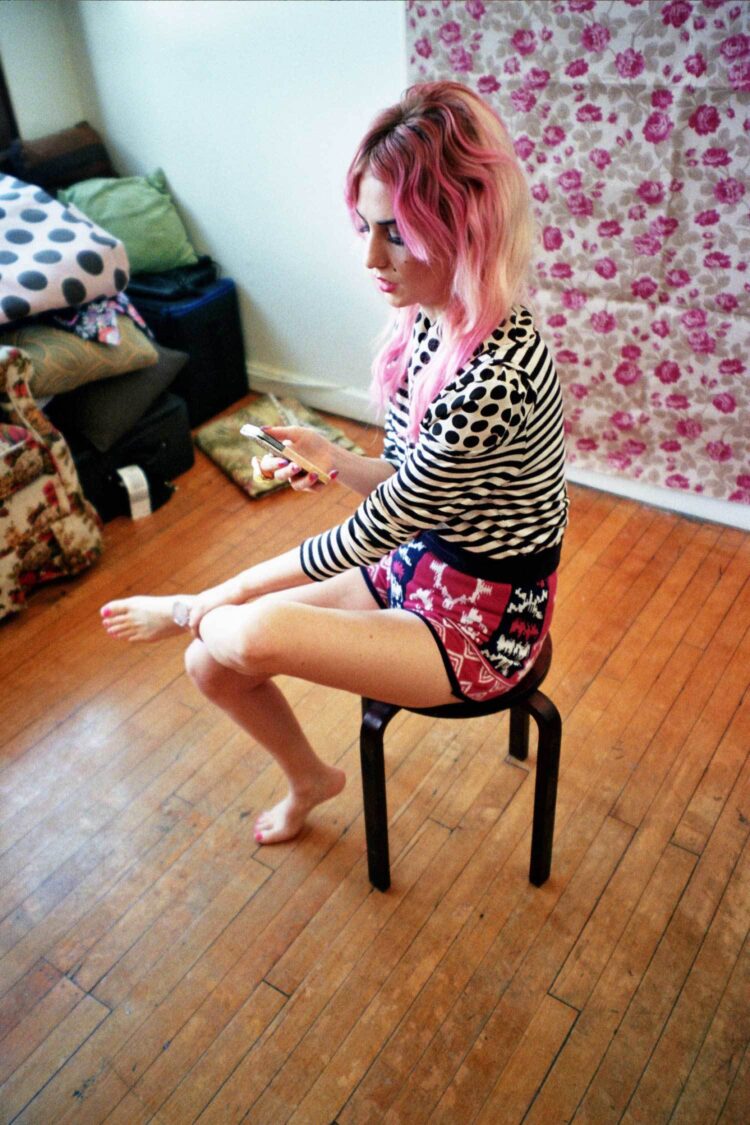 audrey kitching feet 2