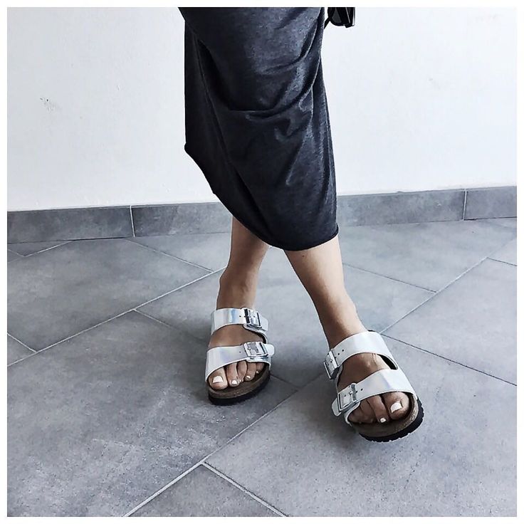 audrey lombard feet 1