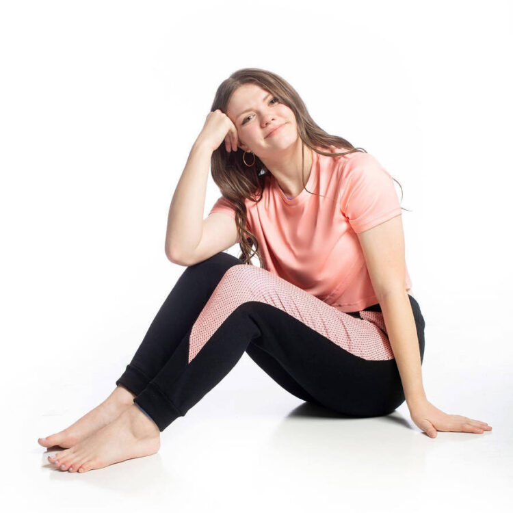 audrey williams feet