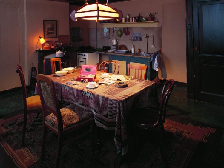 auguste van pels feet 4