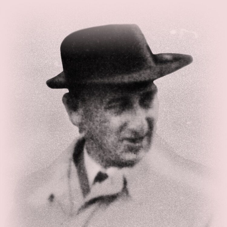 auguste van pels feet 6