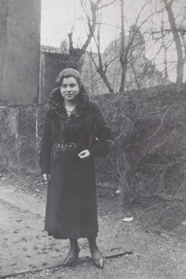 auguste van pels feet