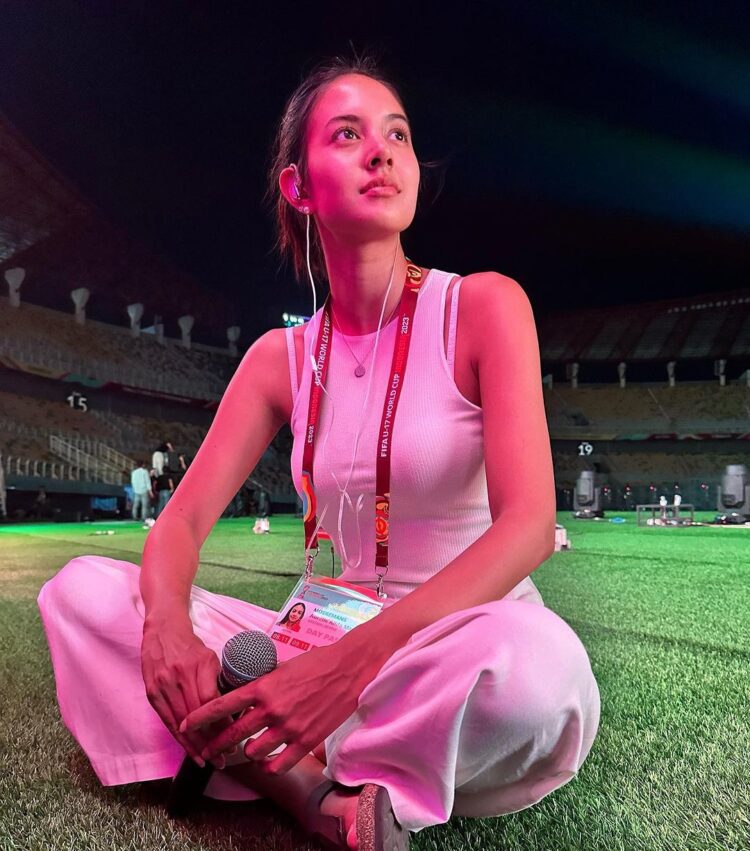 aurelie moeremans feet 5