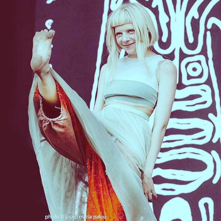 aurora aksnes feet 1