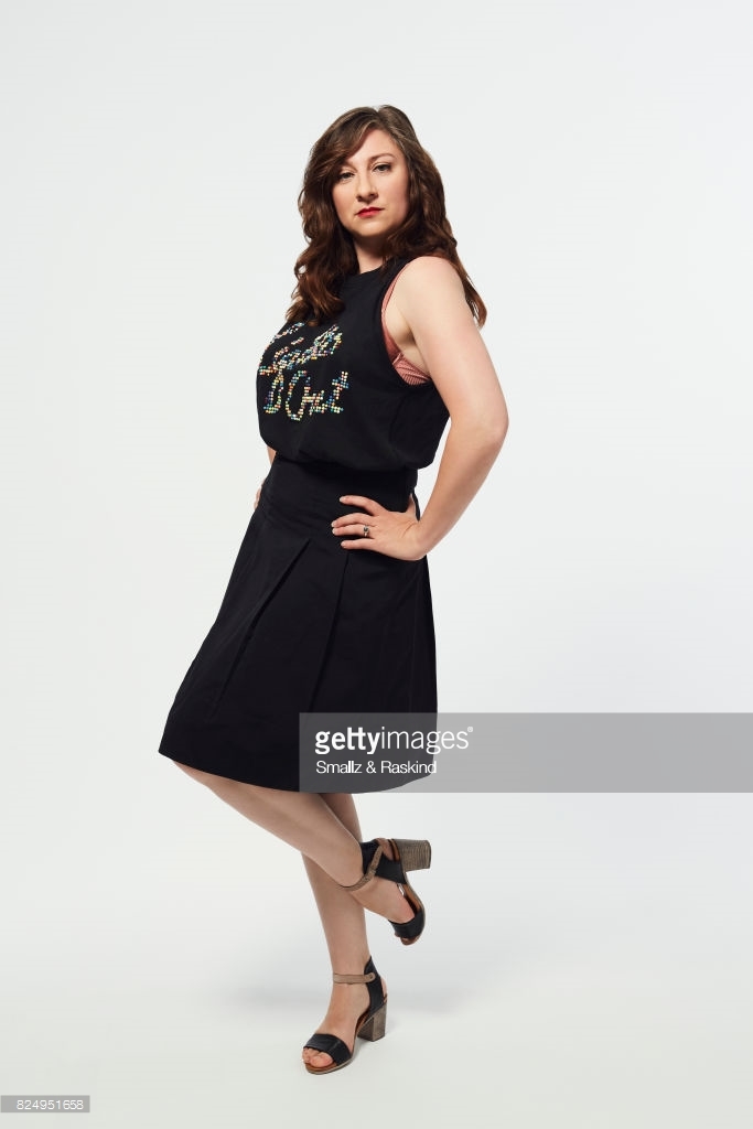 aurora browne feet 3