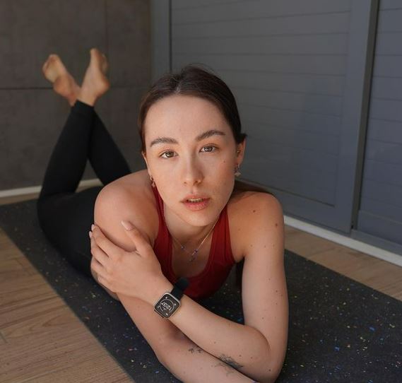 aurora ramazzotti feet 5