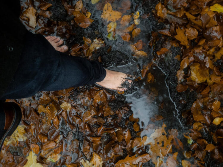 autum rainn feet