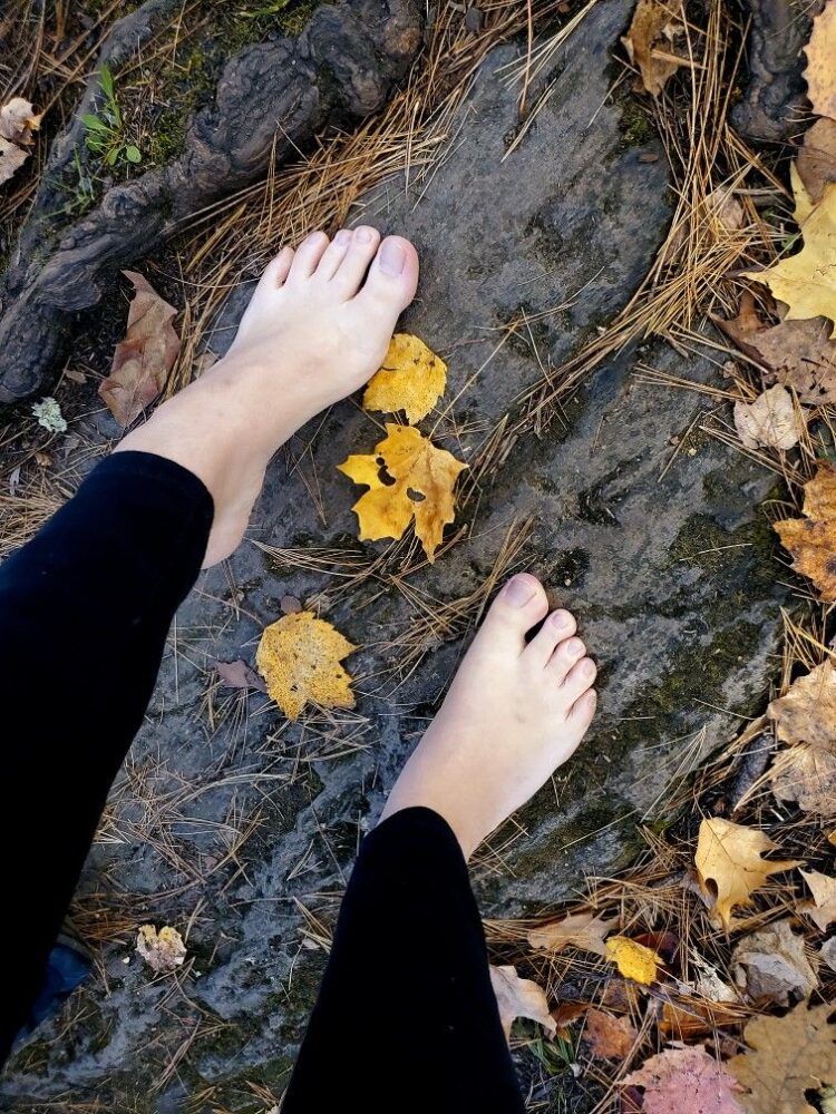 autumn falls feet