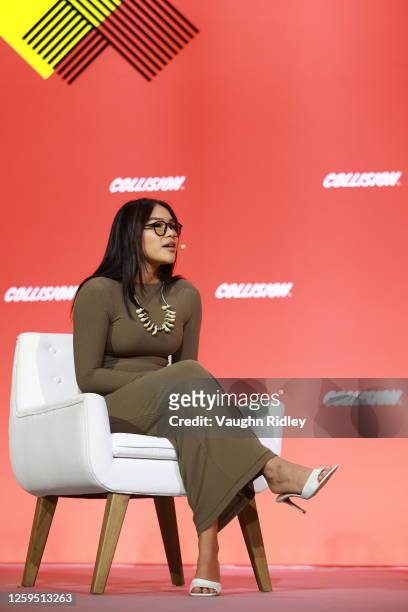 autumn peltier feet 4