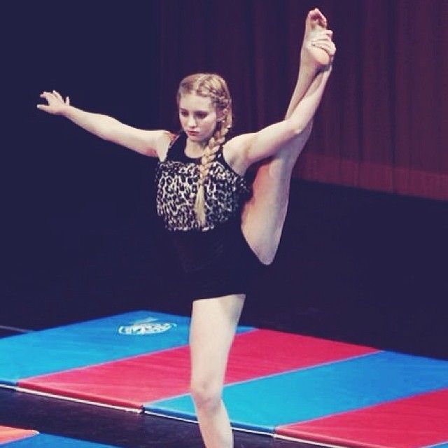 autumn shields feet 6