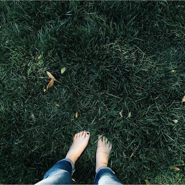 autumn wendel feet 4