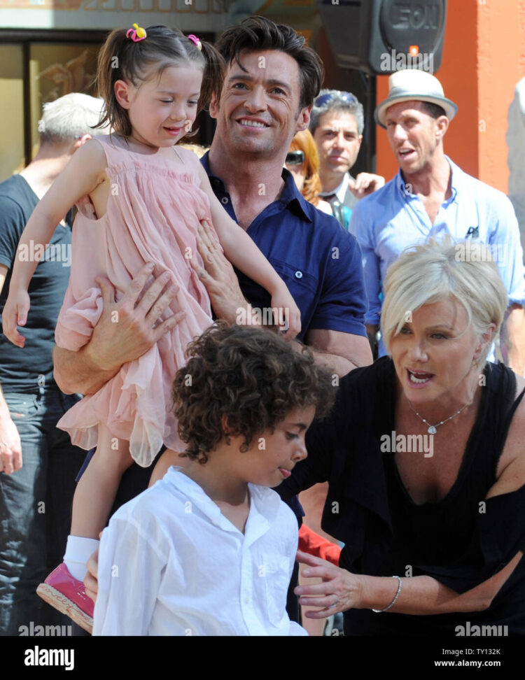 ava eliot jackman feet