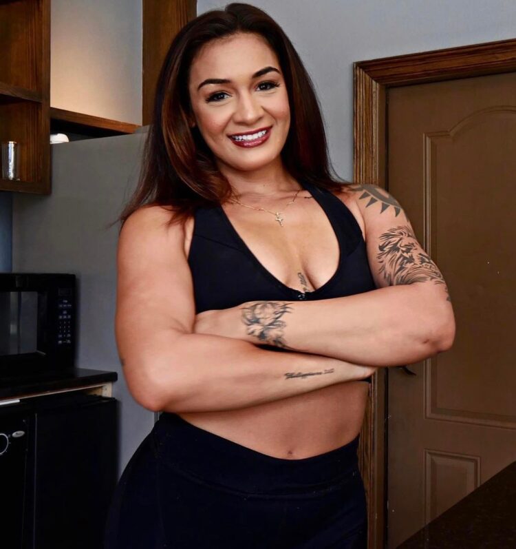 avalene roberts feet 3