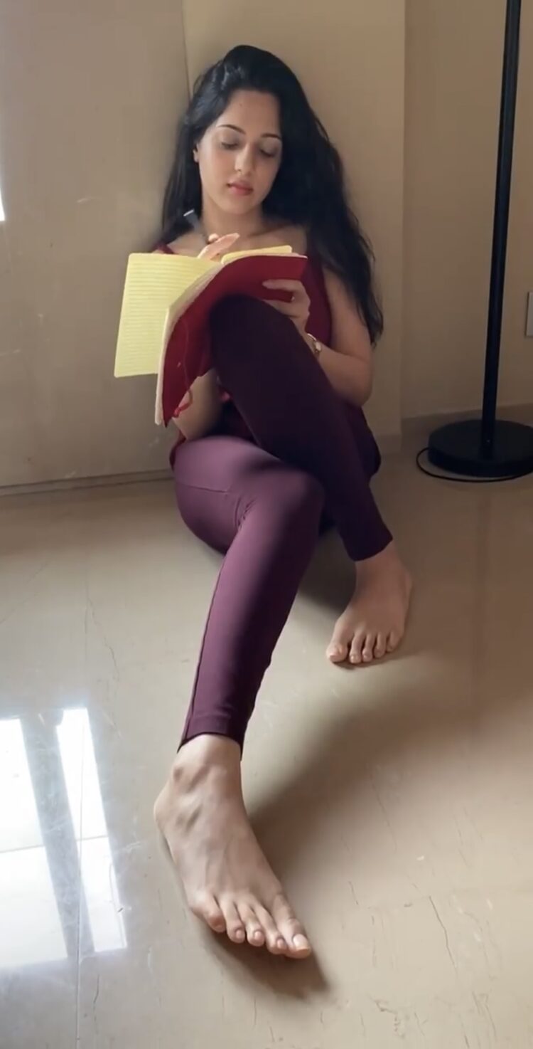 avanti nagral feet 4