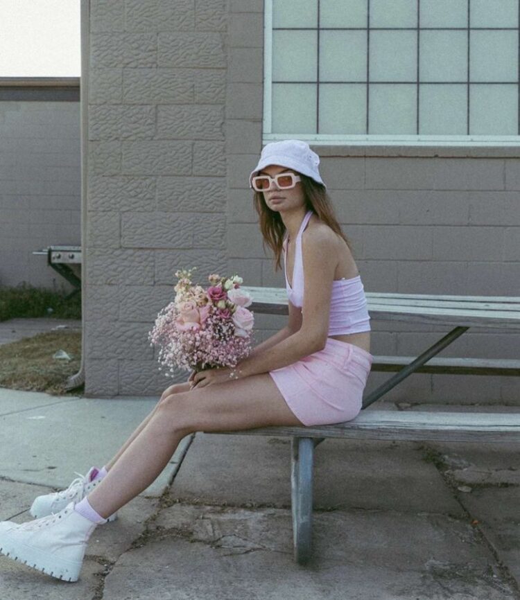 avery mckenna feet 3