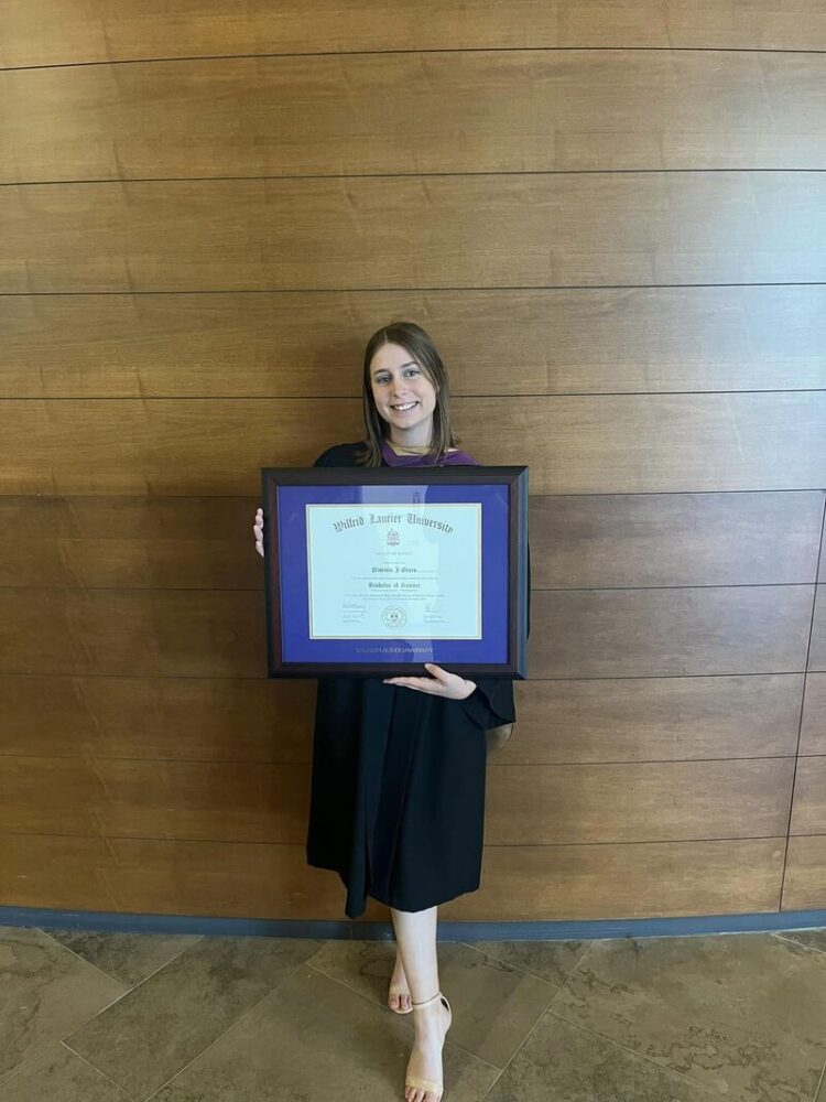 avery morrison feet 2