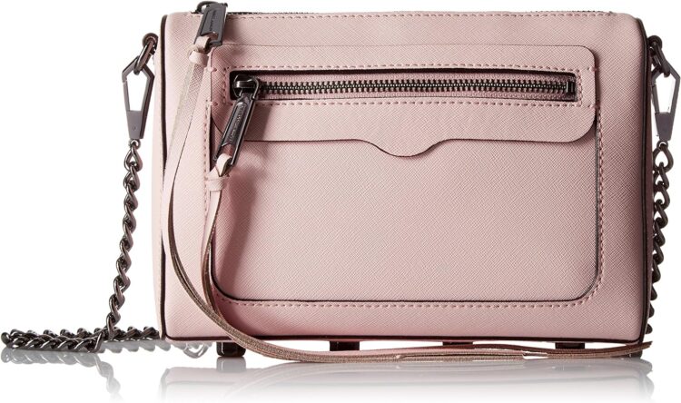 avery phillips feet 6