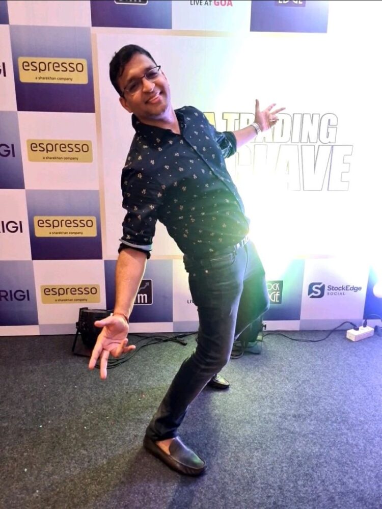 avinash kaushik feet 5