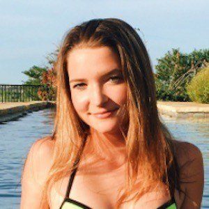 avryana grace feet 4