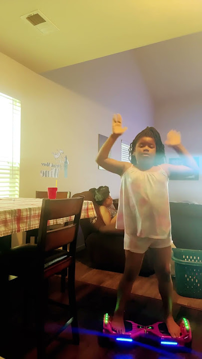 aya alhajjali feet 6