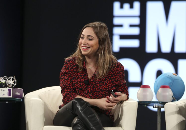 ayah bdeir feet 3 scaled