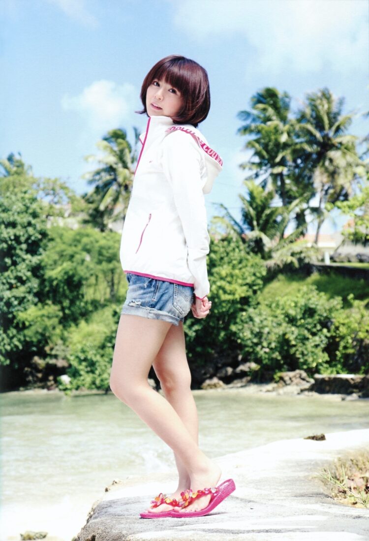 ayana taketatsu feet 4