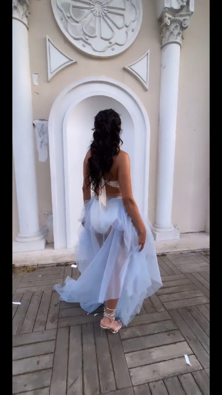 ayda mosharraf feet scaled