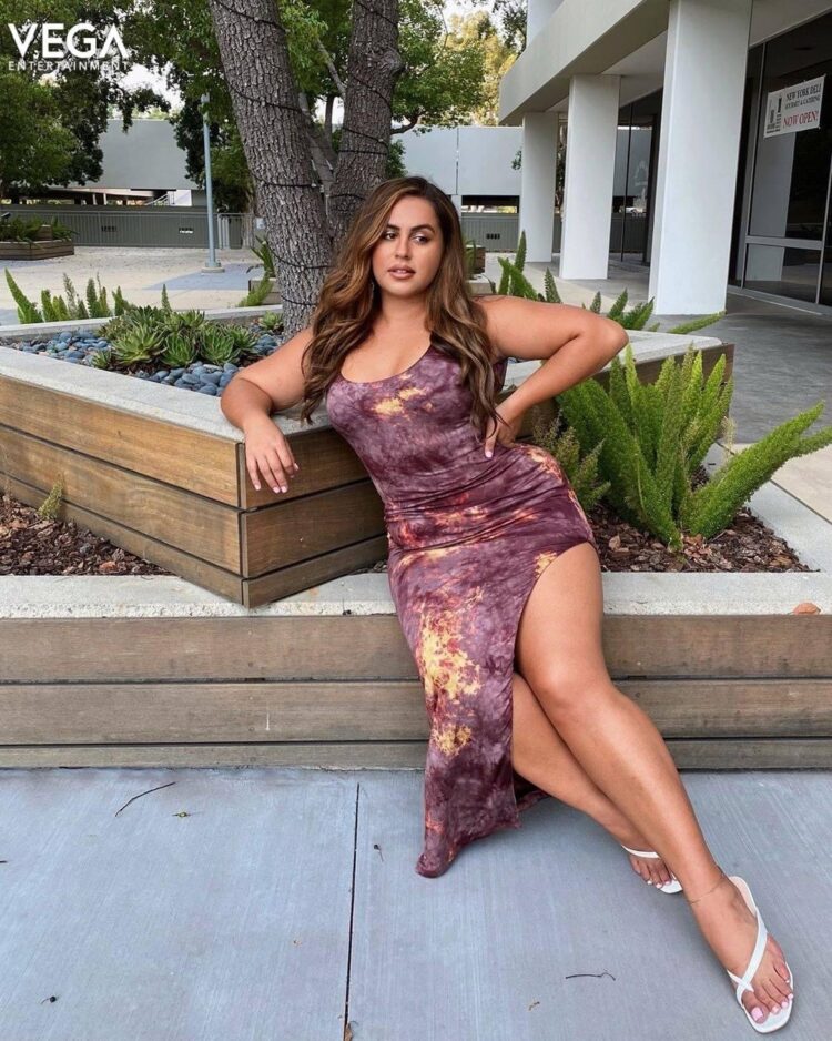 ayesha perry iqbal feet